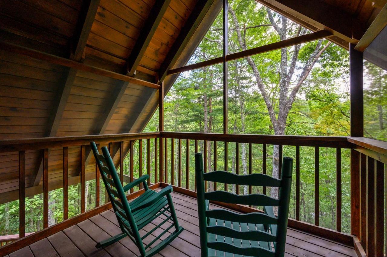 Gypsy Road - Privacy! Log Cabin With Hot Tub, Wifi, Directv And Arcade 塞维尔维尔 外观 照片